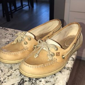 Size 7 Women’s Sperrys
